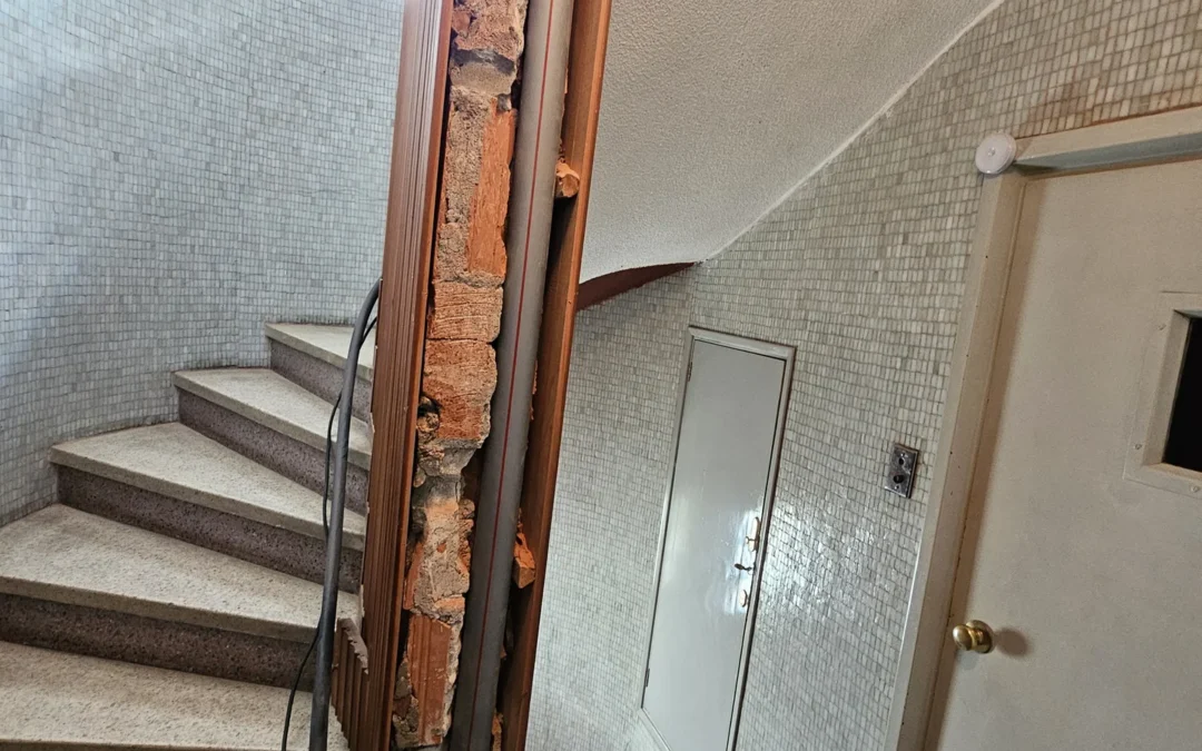 Bajadas de agua con conexión a entrada apartamento